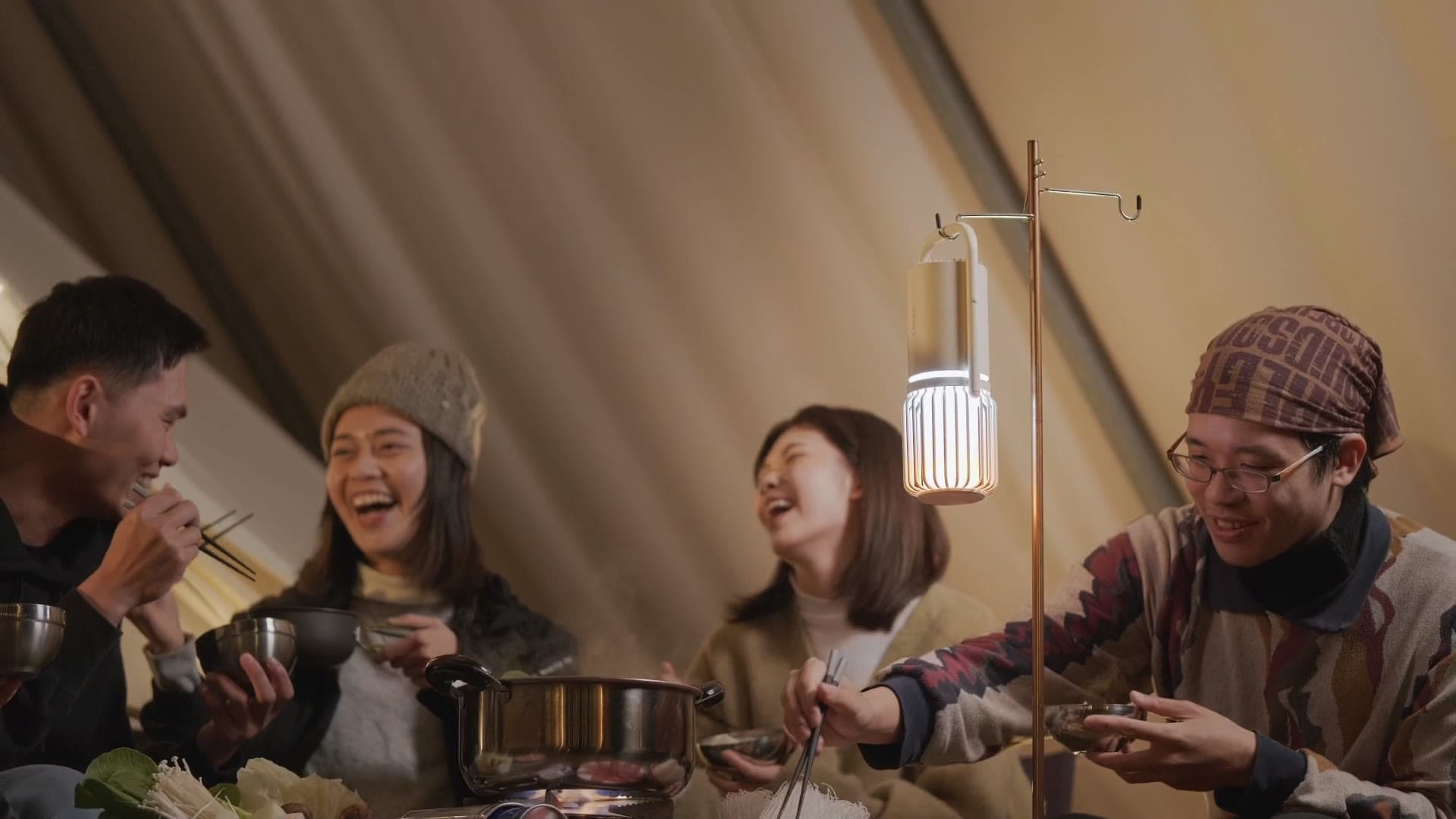 Amuok Camper Bluetooth Speaker Camp Light