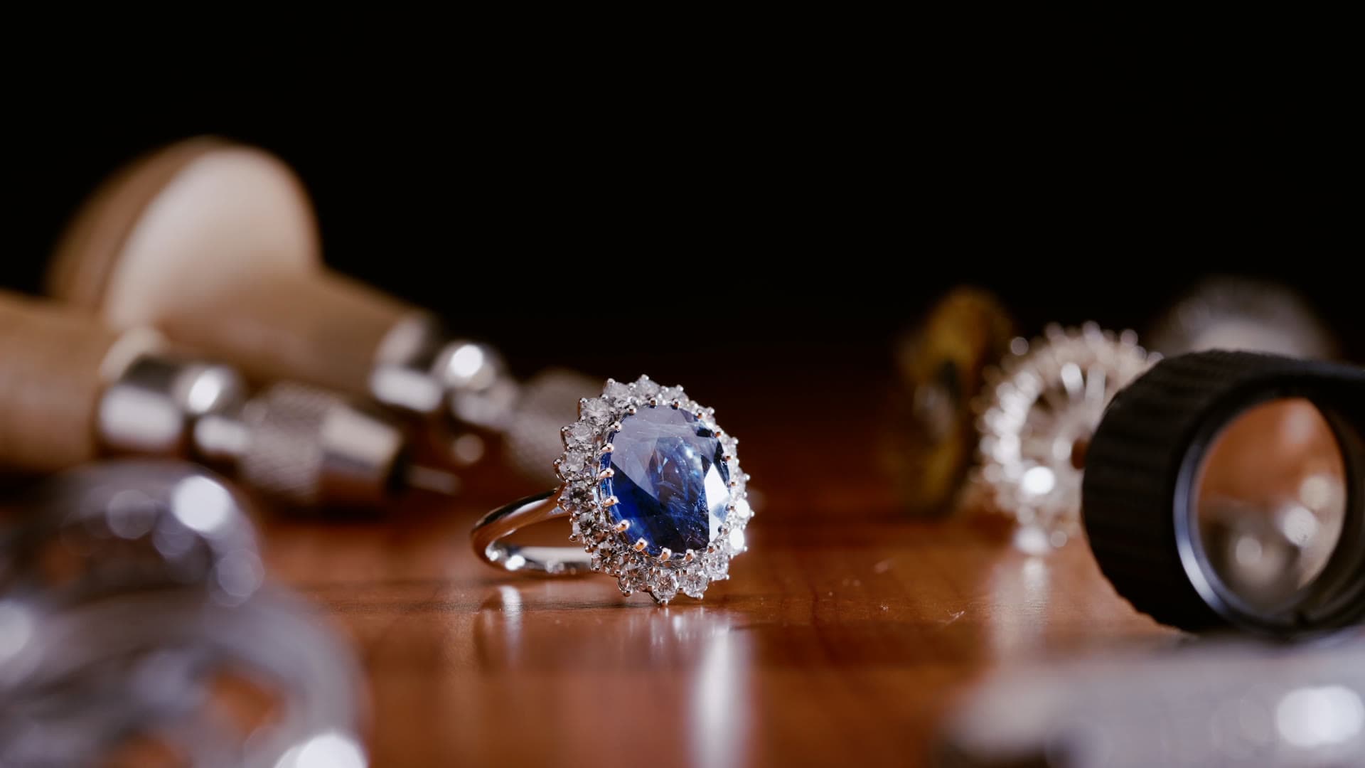 Twilight Studio — "Zhanlan" Ring 3D Compositing Commercial