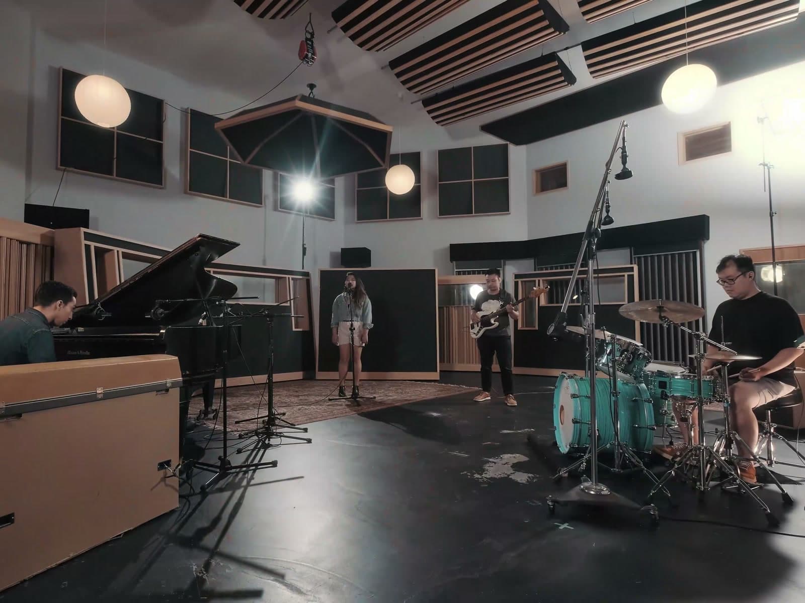 Bolé Institute of Music — "Yuye Hua" Session Music Video