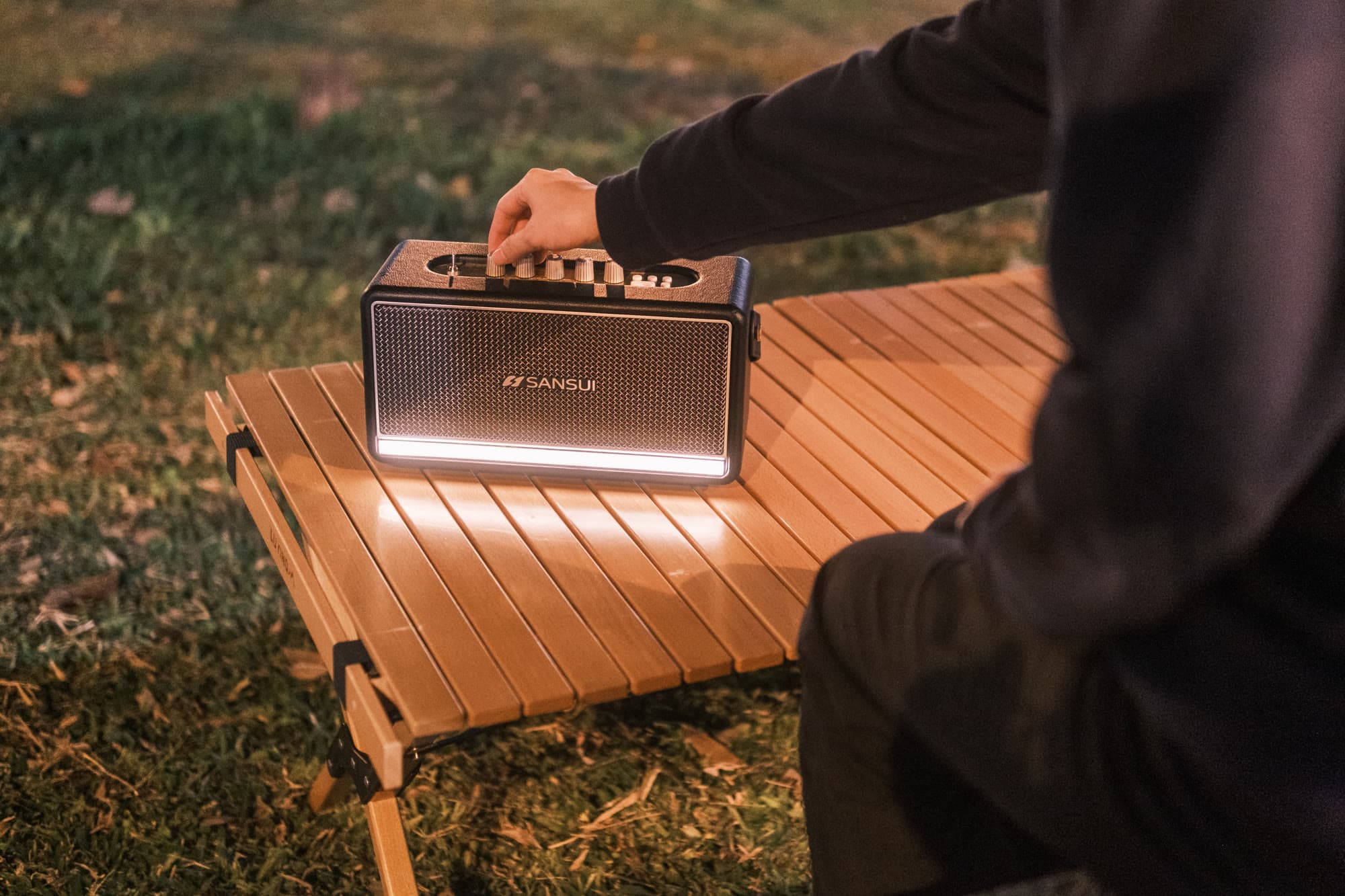 SANSUI Soul of Sound Bluetooth Speaker — Product Photography