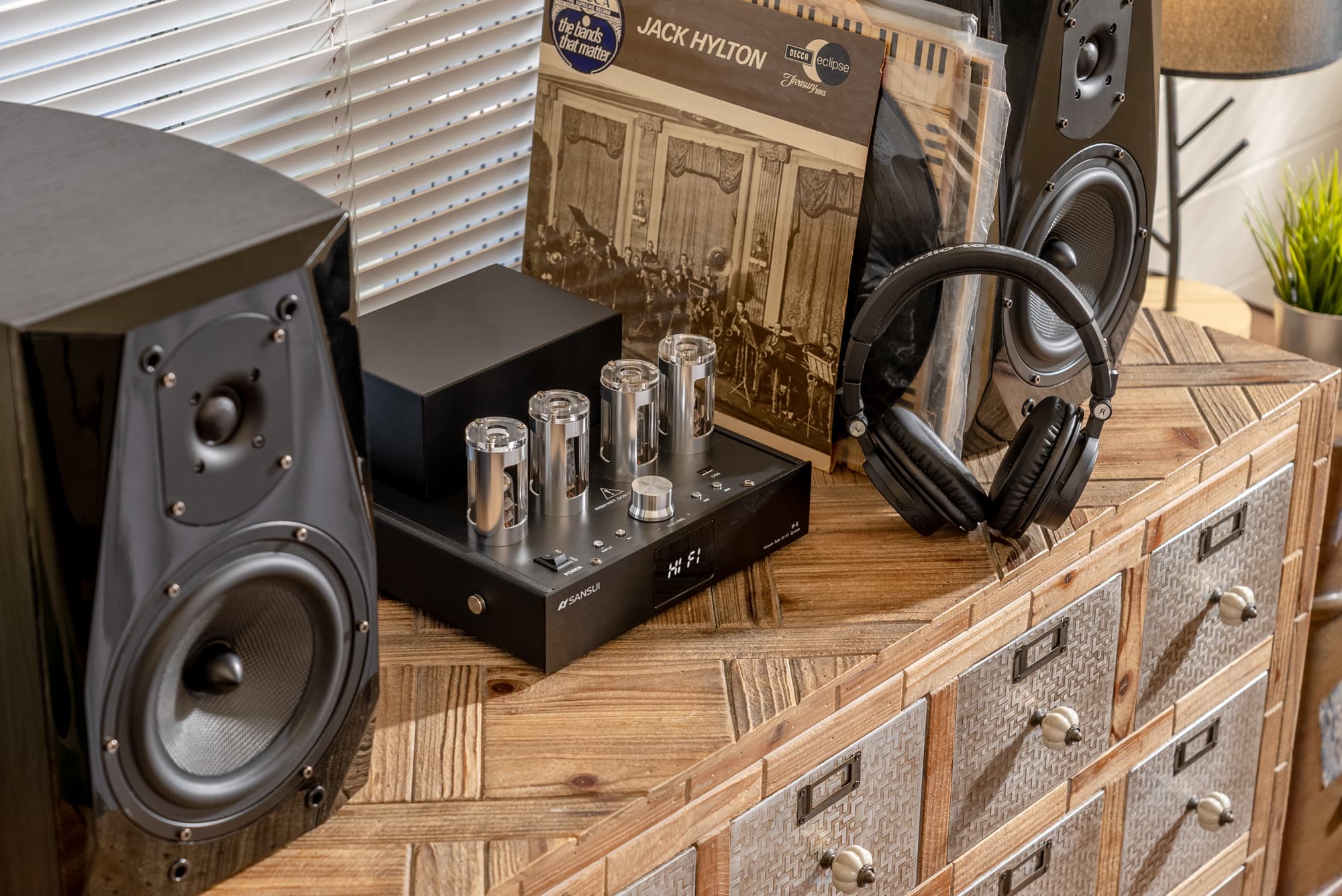 SANSUI Vacuum Tube Audio — Product Film