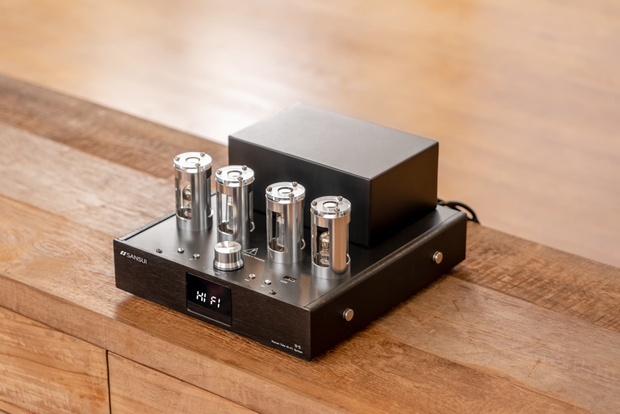 SANSUI Vacuum Tube Audio — Product Film